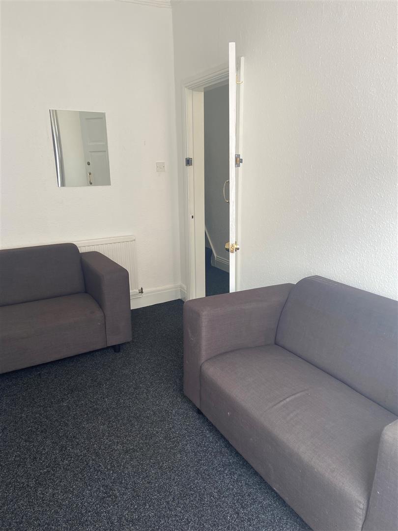 Vermont Crescent, Hull